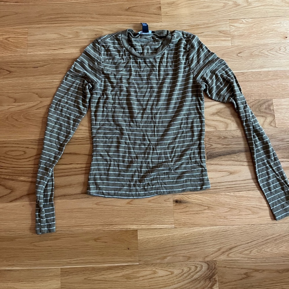 green and white striped long sleeve top
